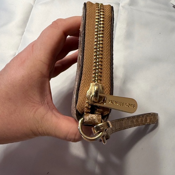 Michael kors snake print wallet/wristlet - Picture 7 of 7